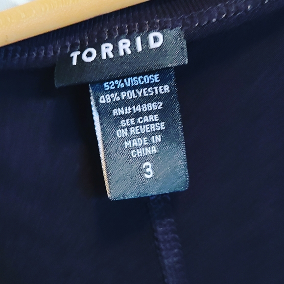 TORRID Black plus size tank top Sz 3 - Picture 3 of 3